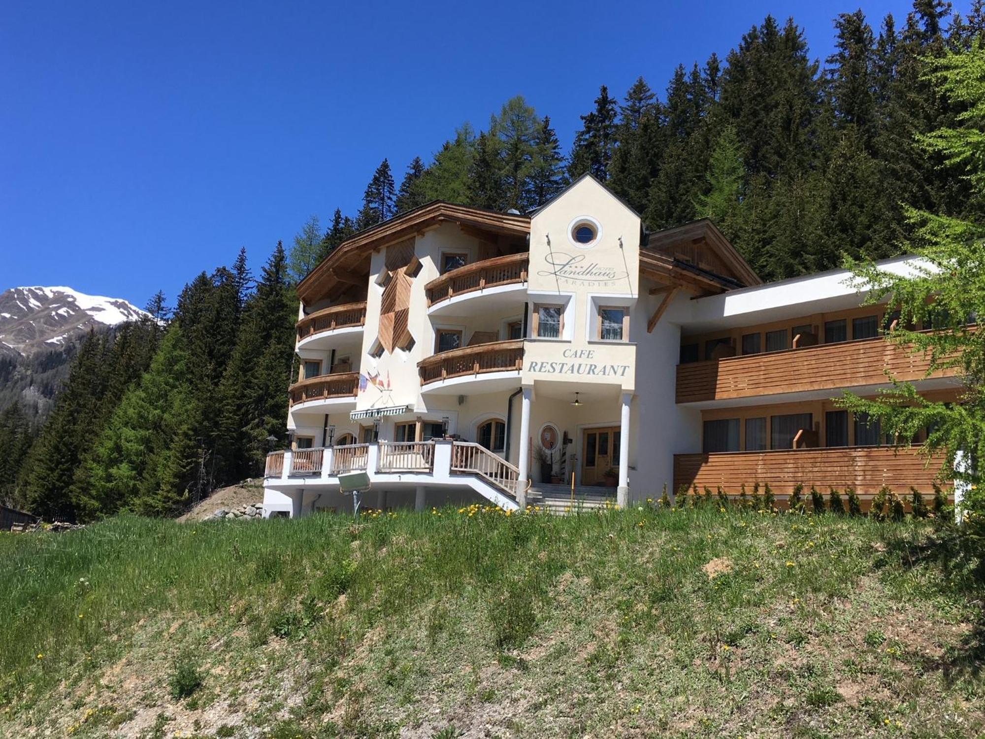 Paradies Samnaun Hotel Spiss